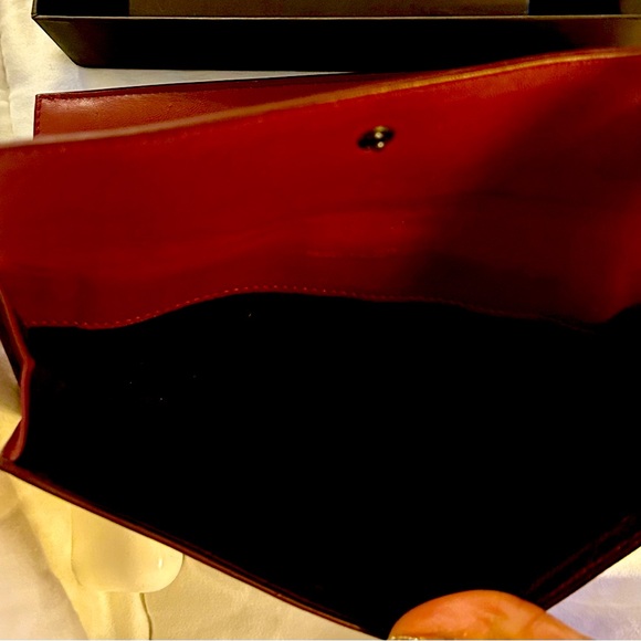 Bottega Veneta Intrecciato Weave Leather Continental Wallet Burgundy Color - Picture 4 of 6